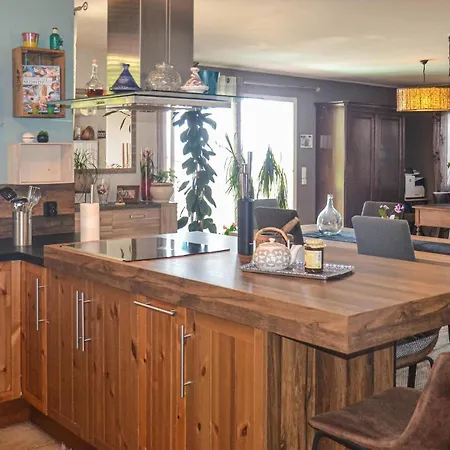 Holiday home Beautiful In With Kitchen