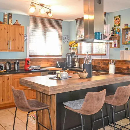 Beautiful In With Kitchen * Campagnan